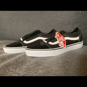Brand New Vans Old Skool , size 10.5M/12.5W